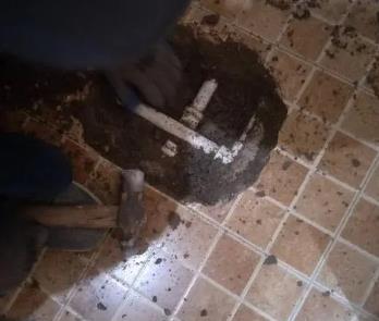 苏州市卫生间漏水维修公司为您分享下卫生间渗水如何处理及注意事项