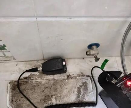 苏州市屋顶漏水维修公司分享下卫生间漏水的危害及解决方法